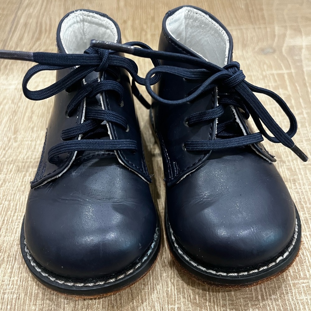 Josmo Navy Walking Shoes